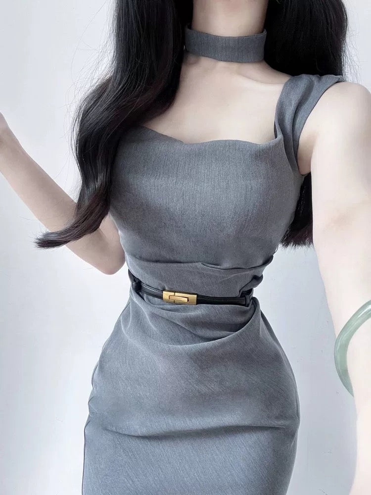Tulla Grey Midi Dress